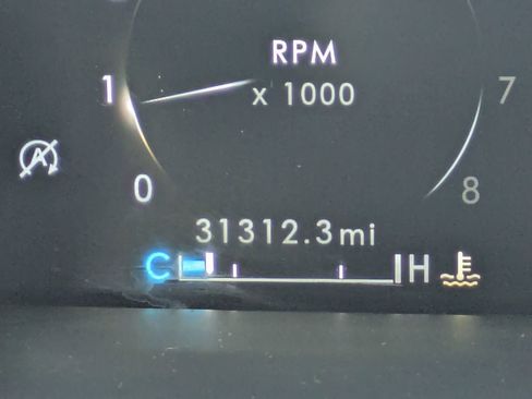 Used 2023 Lincoln Nautilus Black Label w/ Class II Trailer Tow Package image 11