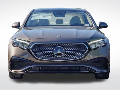 New 2026 Mercedes-Benz E 450 4MATIC Sedan image 2