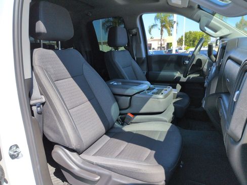 Used 2025 Chevrolet Silverado 1500 Custom RWD image 31
