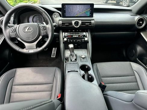 Used 2022 Lexus IS 350 F Sport AWD/4WD image 12