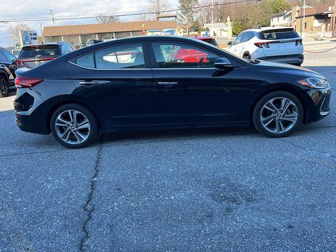 Used 2017 Hyundai Elantra Limited w/ Limited Tech Package 04 image 6