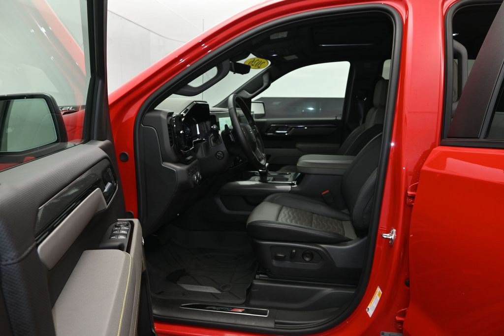 Used 2026 Chevrolet Silverado 1500 ZR2 AWD/4WD image 15