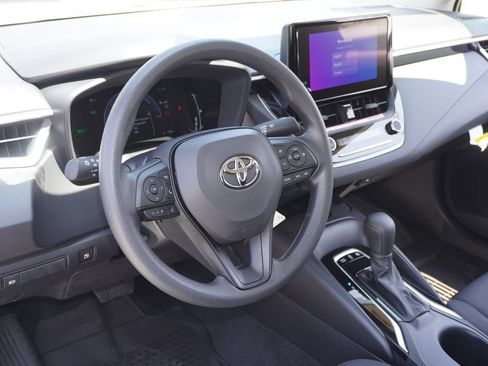 Certified 2026 Toyota Corolla LE w/ LE Premium Package FWD image 10
