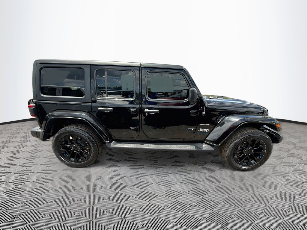 Certified 2023 Jeep Wrangler Unlimited Sahara w/ Cold Weather Group AWD/4WD image 5
