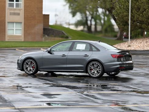 Used 2021 Audi S4 Premium Plus w/ Premium Plus Package AWD/4WD image 7