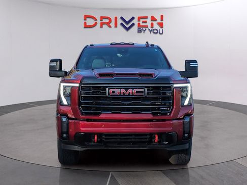 Used 2024 GMC Sierra 2500 AT4 w/ AT4 Premium Plus Package image 9