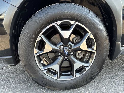 Used 2019 Subaru Crosstrek 2.0i Premium w/ Eyesight System AWD/4WD image 17