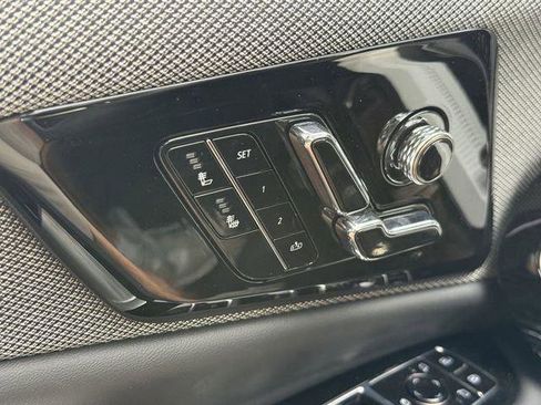 New 2025 Cadillac Optiq Sport 1 image 30