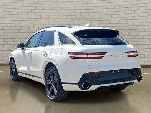 Used 2022 Genesis GV70 2.5T w/ Sport Prestige Package AWD/4WD image 7