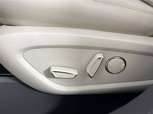 Used 2019 Lincoln Nautilus Reserve w/ Cargo Utility Package image 33