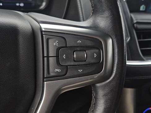 Used 2022 Chevrolet Tahoe Z71 w/ Luxury Package image 16