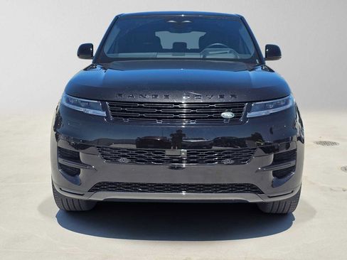 Used 2024 Land Rover Range Rover Sport SE AWD/4WD image 8