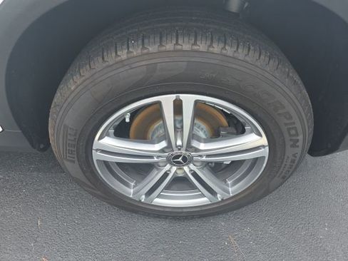 Used 2022 Mercedes-Benz GLC 300 image 10