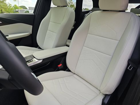 New 2026 BMW X1 xDrive28i w/ Technology Package image 16