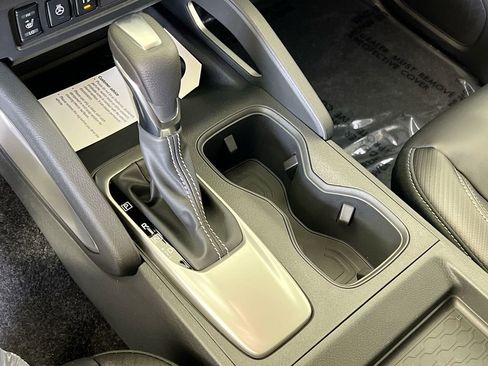 Certified 2024 Nissan Frontier SL w/ Technology Package image 16