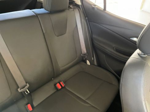 Used 2025 Buick Encore GX Preferred image 35