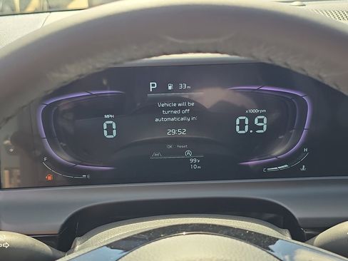 New 2026 Kia Seltos S FWD image 32