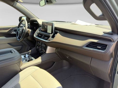 Used 2024 Chevrolet Tahoe LT image 12