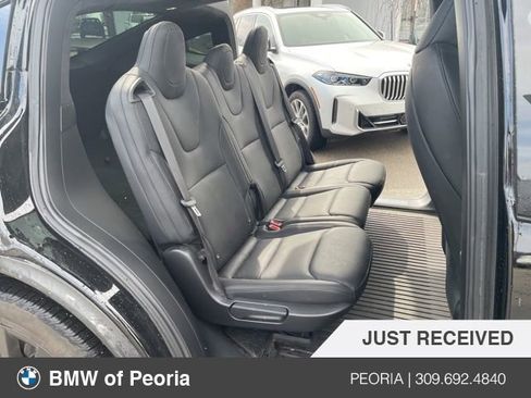 Used 2023 Tesla Model X image 9