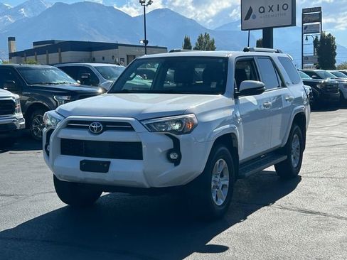 Used 2023 Toyota 4Runner SR5 Premium AWD/4WD image 9