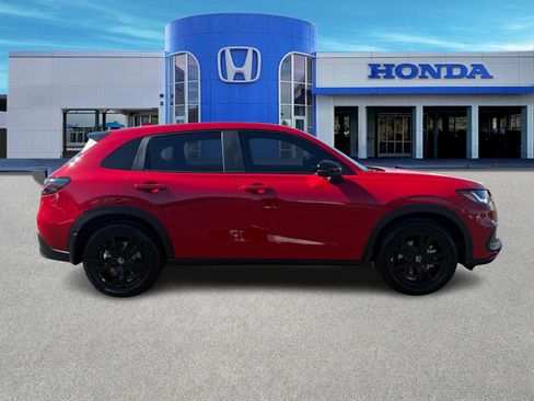 New 2026 Honda HR-V Sport image 9