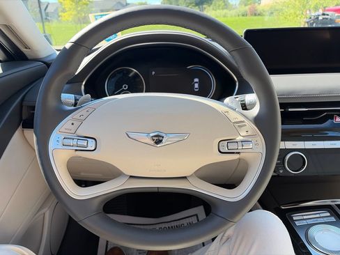 Used 2021 Genesis G80 2.5T AWD/4WD image 5