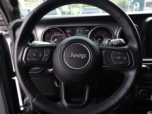 Used 2021 Jeep Wrangler Sport AWD/4WD image 25