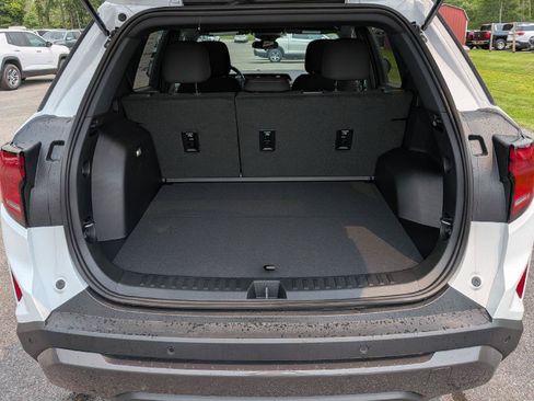 New 2027 GMC Terrain Elevation AWD/4WD image 10