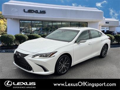 Used 2024 Lexus ES 350 w/ Premium Package
