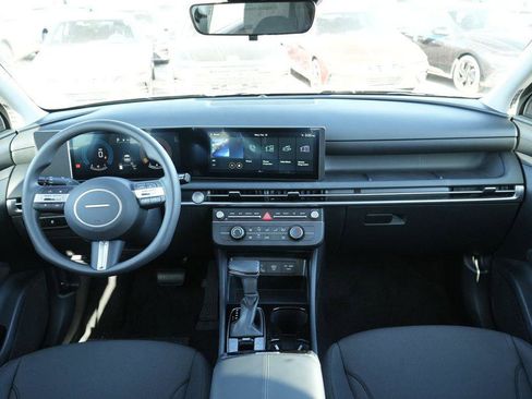 New 2026 Hyundai Tucson SE image 15