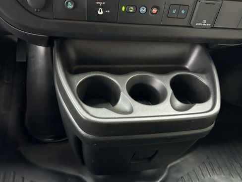 Used 2024 Chevrolet Express 2500 w/ Driver Convenience Package image 20