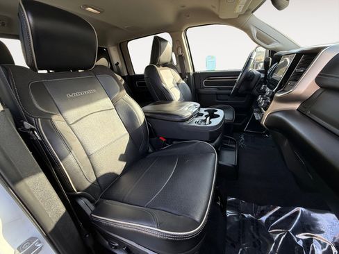 Used 2024 RAM 2500 Laramie w/ Safety Group image 19