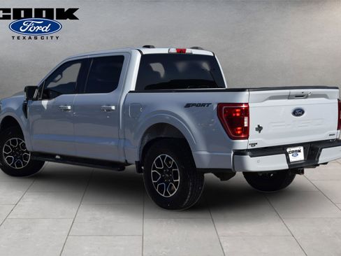 Used 2021 Ford F150 XLT w/ Equipment Group 302A High RWD image 3