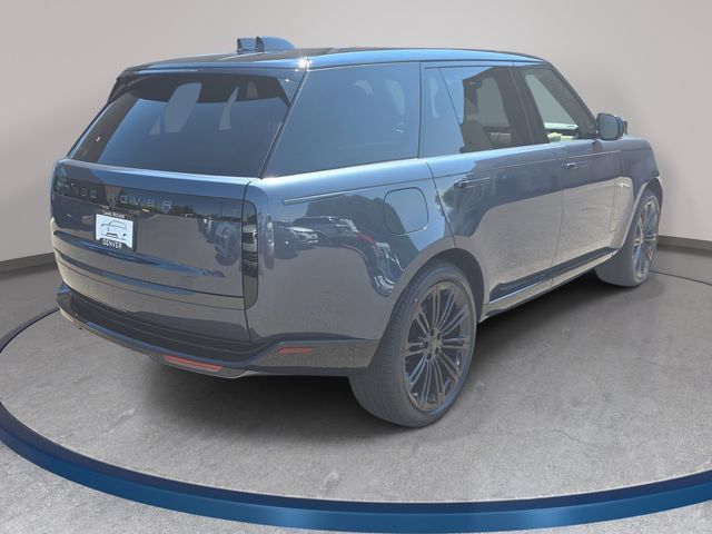 New 2026 Land Rover Range Rover Long Wheelbase SE AWD/4WD image 5
