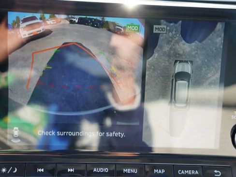 Used 2023 Mitsubishi Outlander SEL image 39