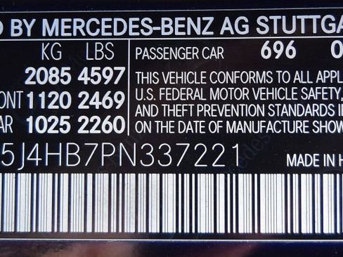 Used 2023 Mercedes-Benz CLA 250 4MATIC w/ AMG Line image 28