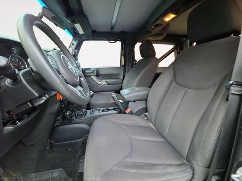 Used 2014 Jeep Wrangler Sport AWD/4WD image 9