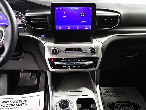 Used 2022 Ford Explorer XLT w/ Equipment Group 202A image 27