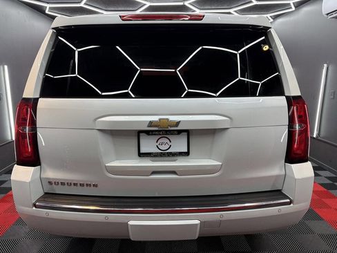 Used 2016 Chevrolet Suburban LTZ image 5