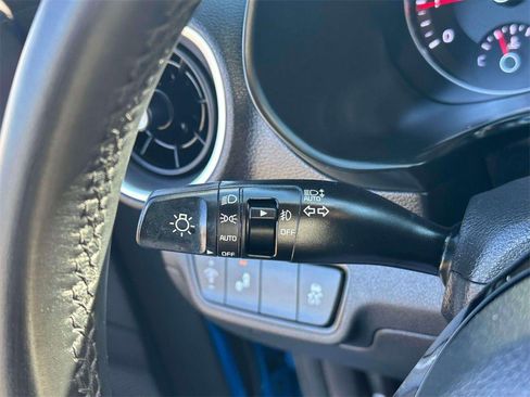 Used 2022 Kia Forte GT-Line image 21