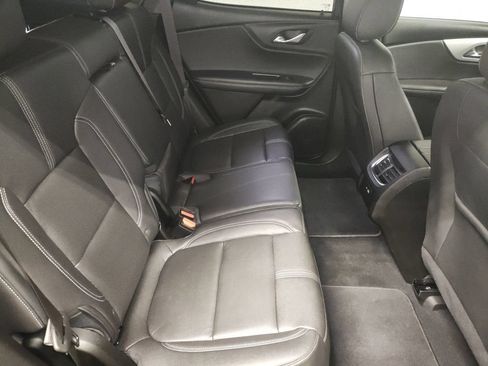Used 2024 Chevrolet Blazer LT FWD image 11