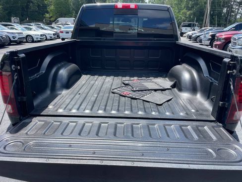 Used 2016 RAM 1500 Rebel AWD/4WD image 19