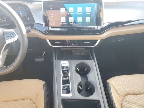 New 2026 Volkswagen Atlas Cross Sport SE AWD/4WD image 20