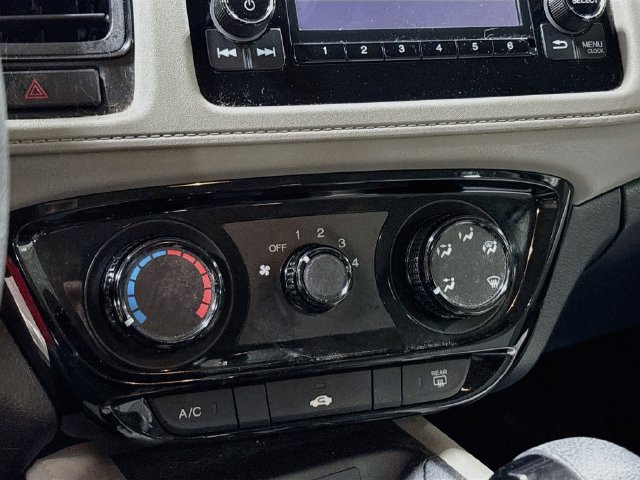 Used 2016 Honda HR-V LX image 16