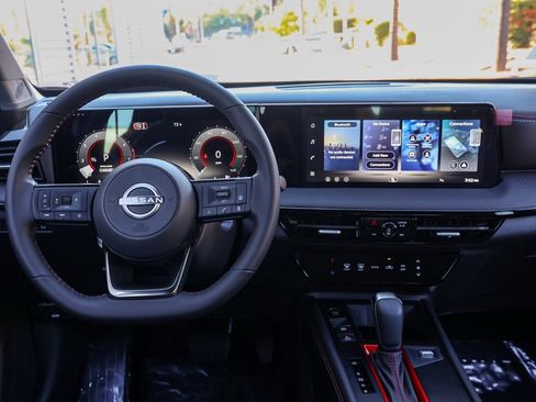 New 2026 Nissan Kicks SR image 22