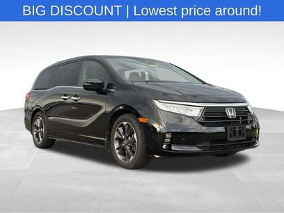 Used 2022 Honda Odyssey Elite