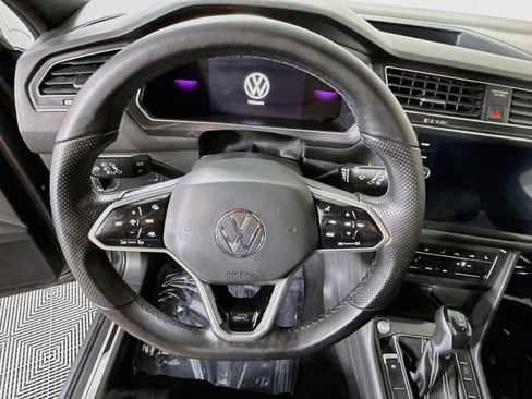 Used 2022 Volkswagen Tiguan SE R-Line FWD image 19
