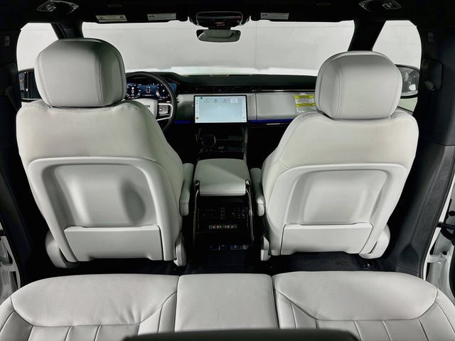 New 2027 Land Rover Range Rover Sport SE AWD/4WD image 23