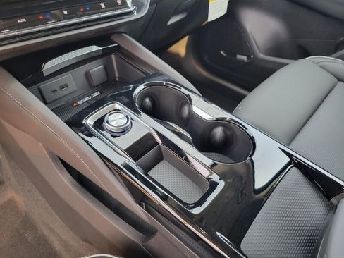 New 2026 Buick Envision Avenir AWD/4WD image 13