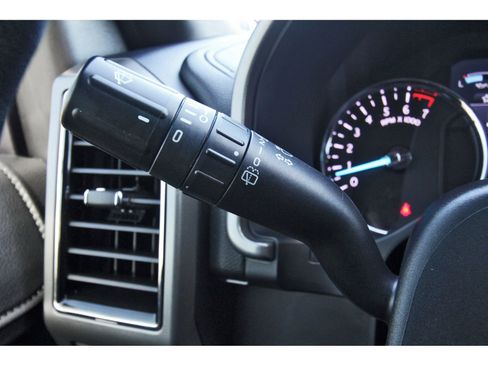 Used 2019 Ford Expedition XLT w/ Equipment Group 202A image 21